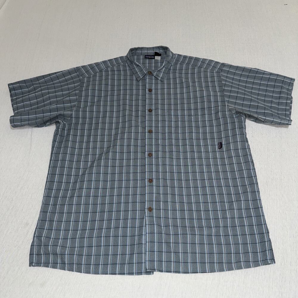 Patagonia shirt Men large seersucker Puckerware textured plaid hike blue EUC